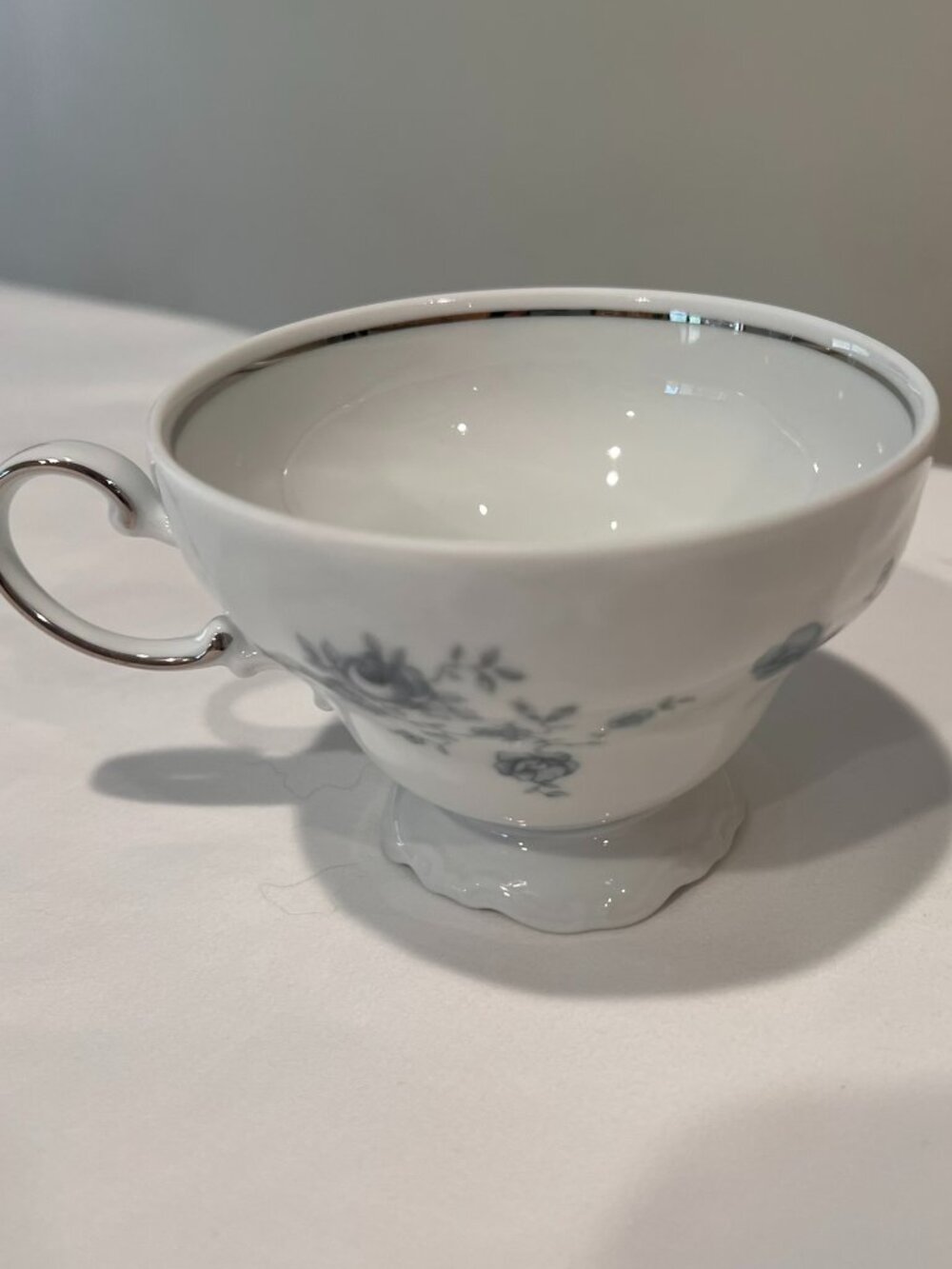 4 Johann Haviland "Blue Garland" Tea Cups